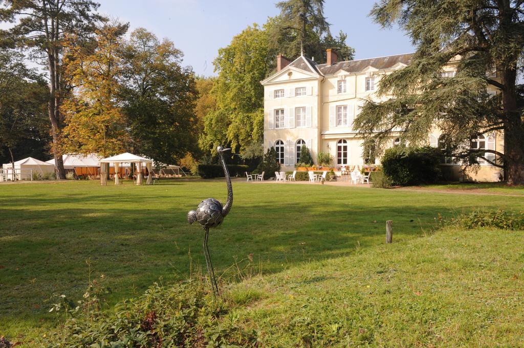 Отель Chateau De Chicamour Sury-aux-Bois Экстерьер фото